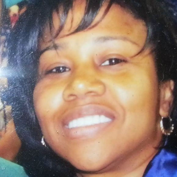 Meet your Posher, Valerie - Picture 1 of 1